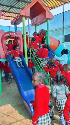 Grundschule in Meru in Kenia