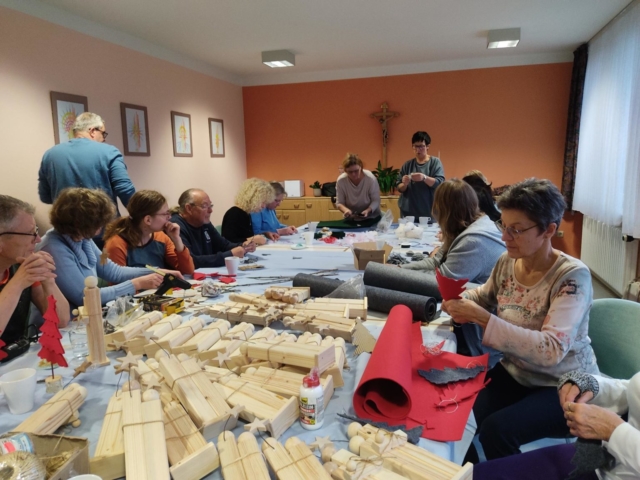 Vorbereitungen für die Adventsmärkte 2025