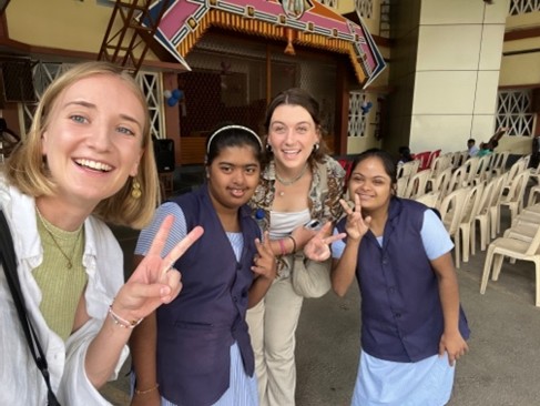 Reisebericht Eva Dorsch und Antonia Kestel